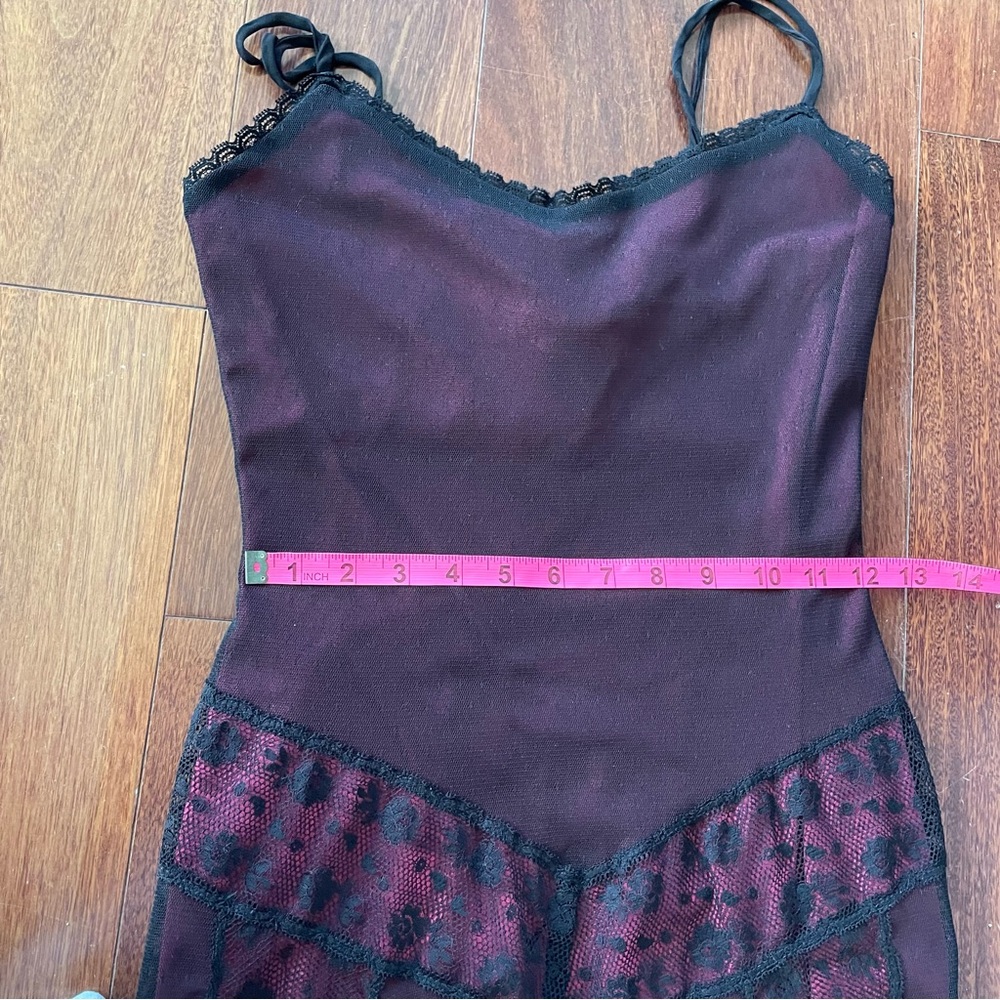 Betsey Johnson Vintage Archive Midi Dress Goth
Rare Overlay Lace Y2K 90s Size M - Picture 15 of 15